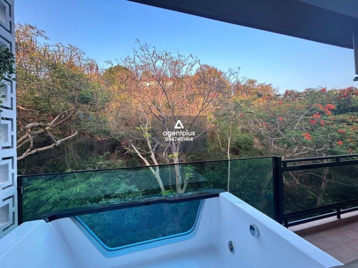 ให้เช่าทาวน์เฮ้าส์ทำกิจการ ระยะยาว แถวเขาพระตำหนัก ทรงนอดิกส์ วิวทะเล มีสระขนาดใหญ่