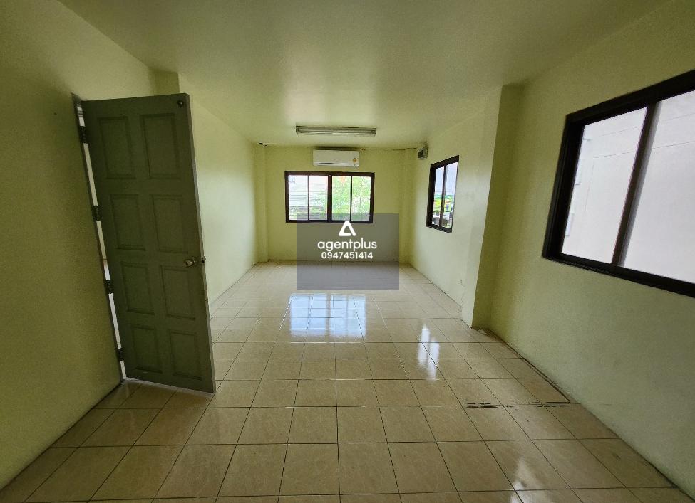 *ให้เช่า โรงงาน ในโครงการ อรุณสุนทรี มินิแฟกตอรี่ ถนน345 สามารถเข้าได้สองทาง จากเส้นวงแหวนรอบนอก และ ถนน345 : เจ้าของให้เช่าเอง