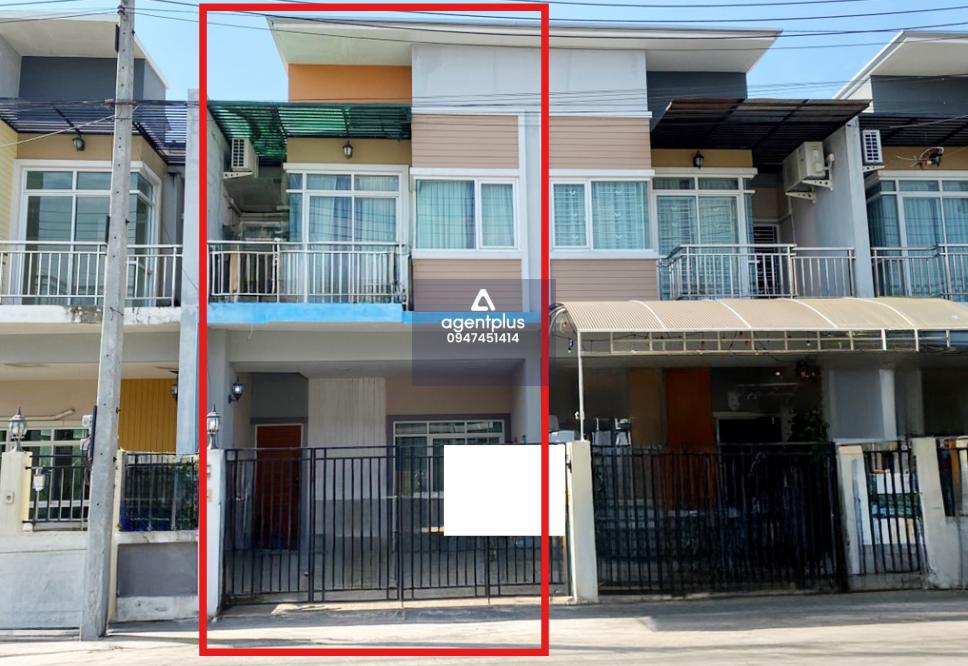 ทาวน์เฮ้าส์ 2 ชั้น ศรุตาทาวน์ ทำเลโครงการติดถนนราชชุมพล-ถนนสุขุมวิท(ทล.3)  เดินทางเข้า-ออกสะดวก อยู่ในแหล่งชุมชน