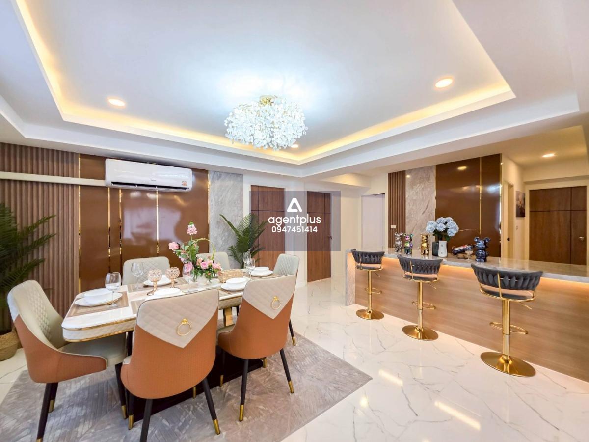 ขายพูลวิลล่าหรู สไตล์เรียบหรูดูแพง เหมาะสำหรับทำธุรกิจพูลวิลล่ารายวัน ซ.กอไผ่ ซอย 10 พัทยา