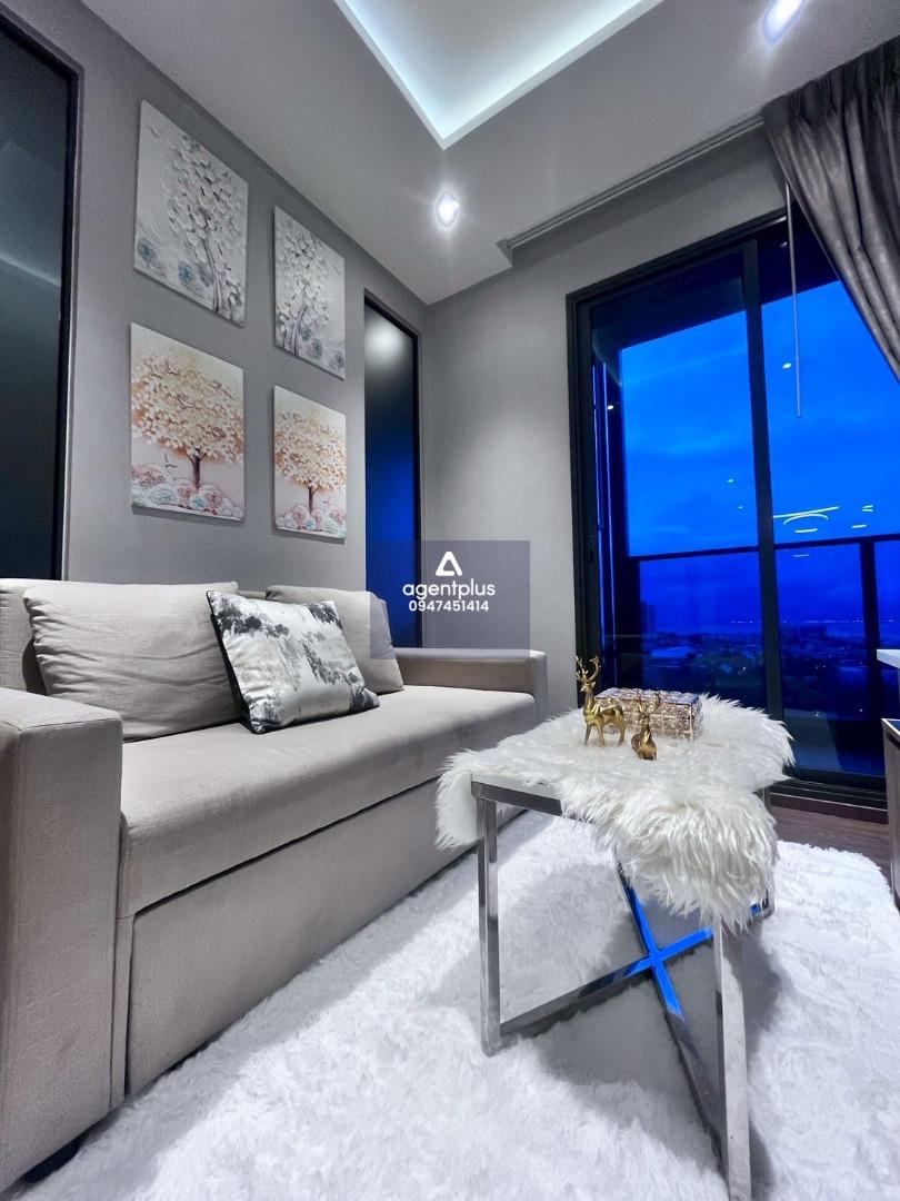 Once Pattaya Condominium – 2 Bedrooms Sea View Unit คอนโดหรูใจกลางพัทยา วิวทะเล พร้อมเครื่องซัก-อบผ้าในห้อง ราคาเช่า: 45,000 บาท/เดือน