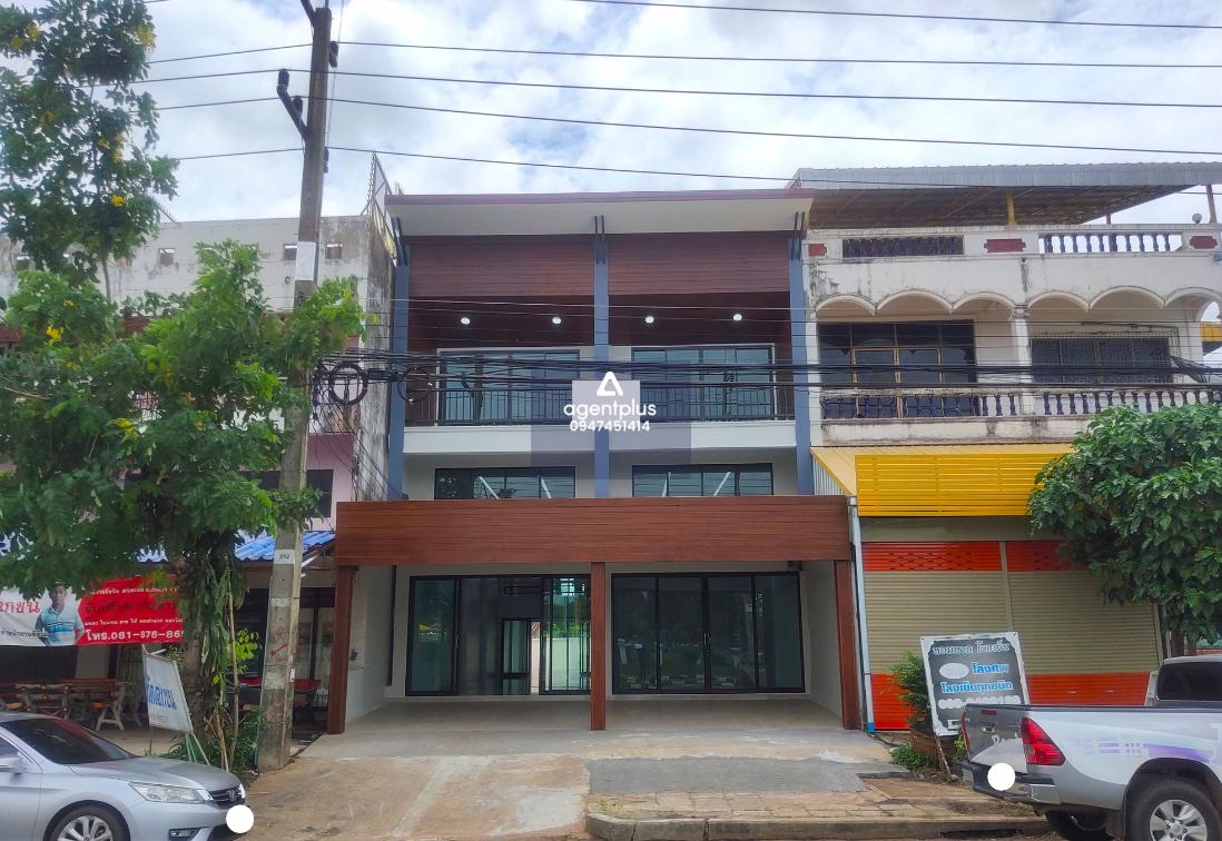 อาคารพาณิชย์ 3 ชั้น เมืองอำนาจเจริญ ทำเลดี ติดถนนชยางกูร (ทล.212) การคมนาคมสะดวก เหมาะสำหรับทำการค้า โฮมออฟฟิศ หรืออยู่อาศัย