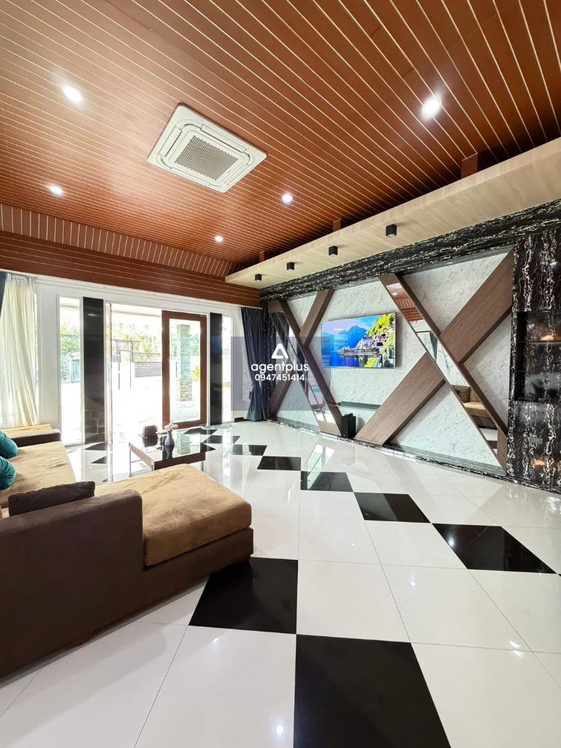 ให้เช่าบ้านพูลวิลล่า4ห้องนอน ห้วยใหญ่พัทยา