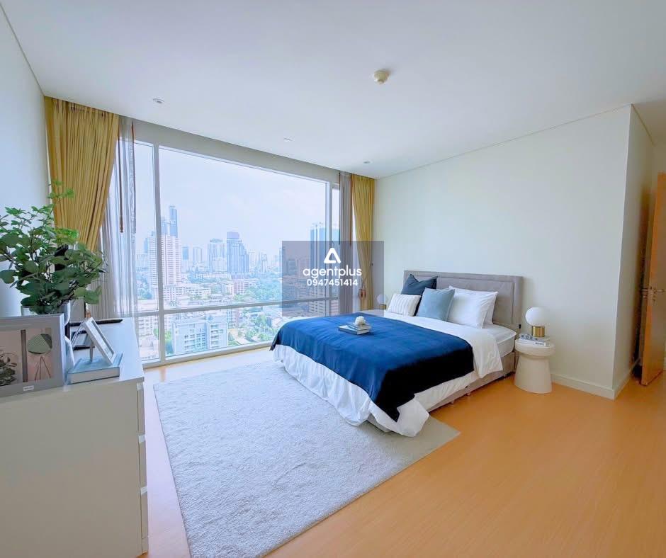 ให้เช่าคอนโดหรู Pet Friendly 2ห้องนอน ใจกลางสุขุมวิท เพียง 350 เมตรจาก BTS เอกมัย