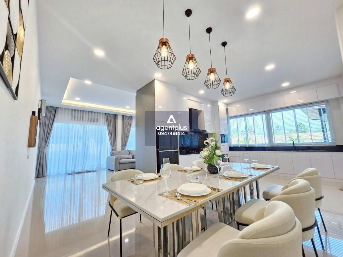 #ให้เช่าบ้านใหม่ มีสระน้ำ ใกล้หาด รับสัตว์เลี้ยง