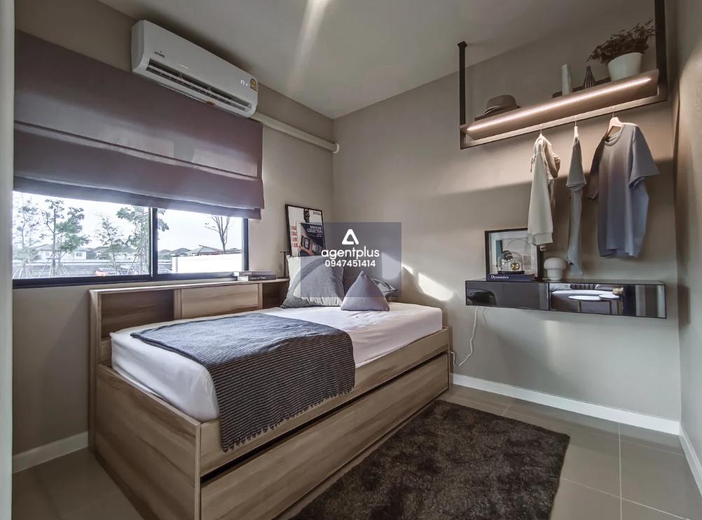 ขายด่วนบ้านแฝด 2 ชั้น เสนา วิลเลจ รามอินทรา กม.9 โครงการคุณภาพจากเสนา ดีเวลลอปเม้นท์ บ้านดีไซน์โมเดิร์น ฟังก์ชันครบ เหมาะสำหรับครอบครัวยุคใหม่