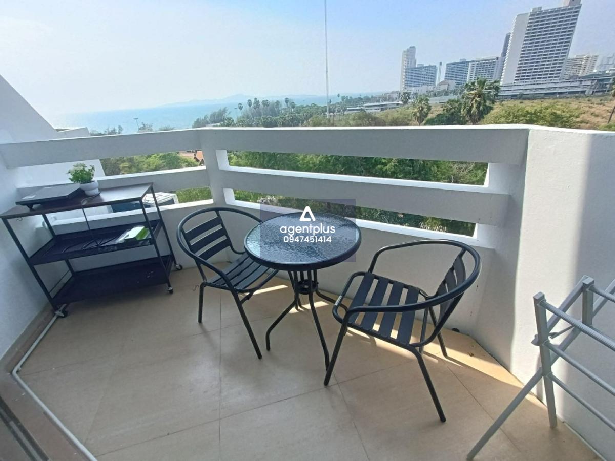 ขายคอนโดพัทยา จอมเทียน คอนโดเทล ห้องใหญ่ ติดทะเล เดินไปทะเลได้เพียง 150 เมตร