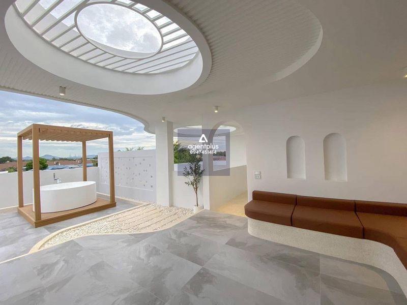 ให้เช่าพูลวิลล่าหรู ทำเลศักยภาพ  เขามะกอก 1  | เพียง 10 นาทีถึงหาดจอมเทียน | พร้อมสระว่ายน้ำส่วนตัว