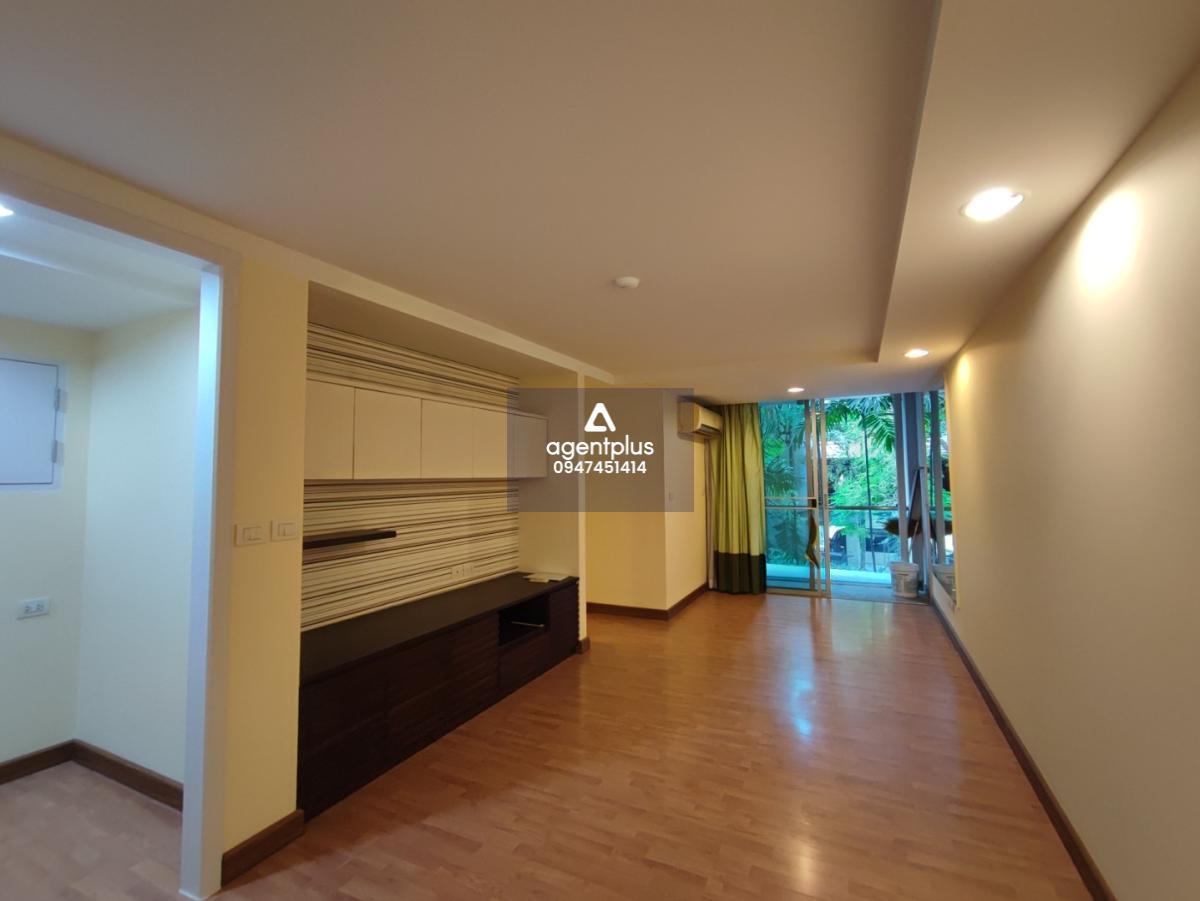 *ขายถูกมาก! คอนโด The Kris Ratchada 17**