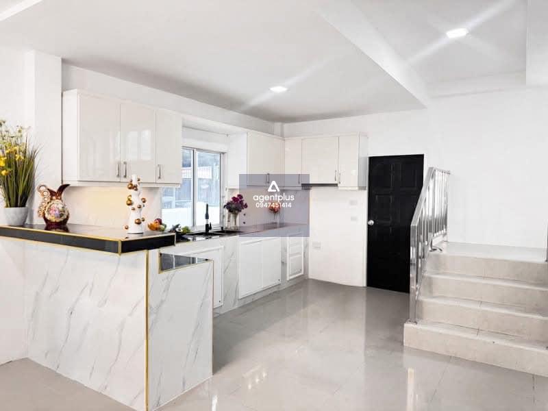 บ้านเดี่ยว 2 ชั้น ราคาพิเศษ ทำเลทอง เขาพระตำหนัก  หมู่บ้าน แกรนด์ธัญวรรณ 2 มืองพัทยา