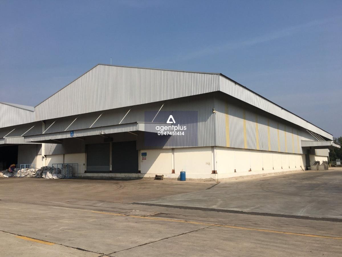 โกดังและคลังสินค้าให้เช่า พื้นที่จังหวัดสมุทรสงคราม ทางเข้าดอนหอยหลอด 