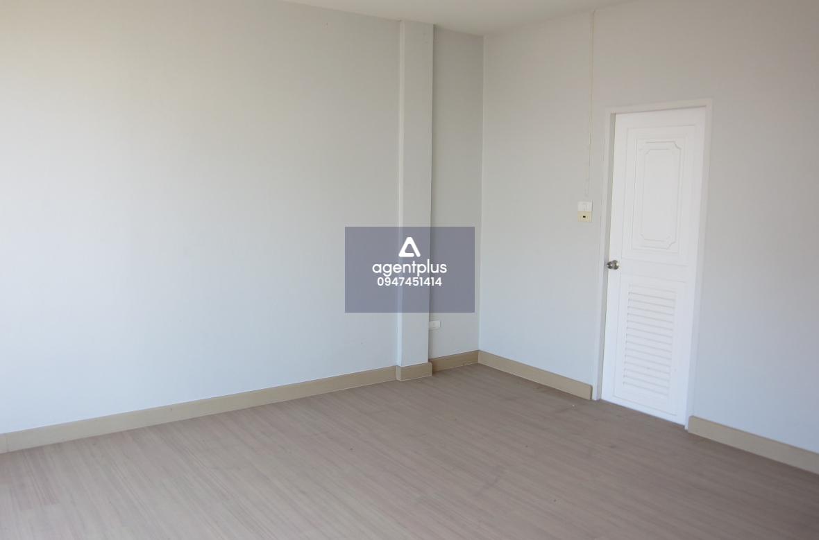 อาคารพาณิชย์ 4 ชั้น หมู่บ้าน RK BIZ CENTER