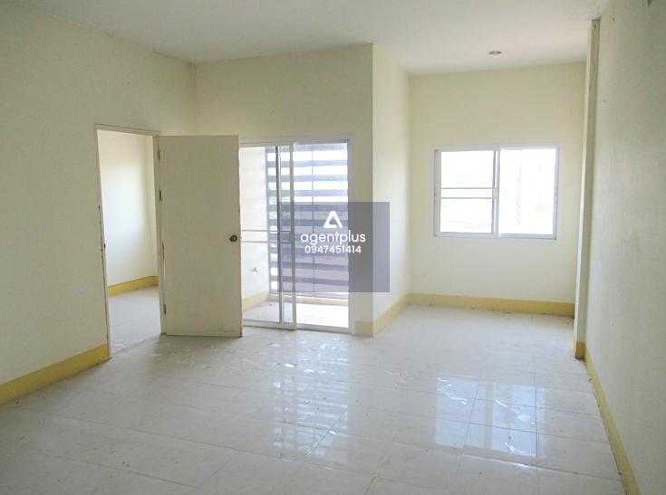 ขายอาคารพาณิชย์ 2 ชั้น จำนวน 2 คูหา ปรับปรุงใหม่ การคมนาคมสะดวก อยู่ในย่านชุมชนบ้านหัวฝาย และพาณิชย์กรรม