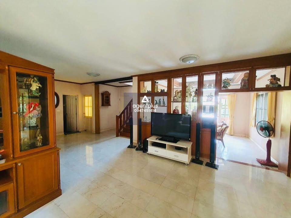 ขายคฤหาสน์หรูสไตล์ทิวดอร์ พฤกษ์ภิรมย์ รีเจ้นท์ ปิ่นเกล้า