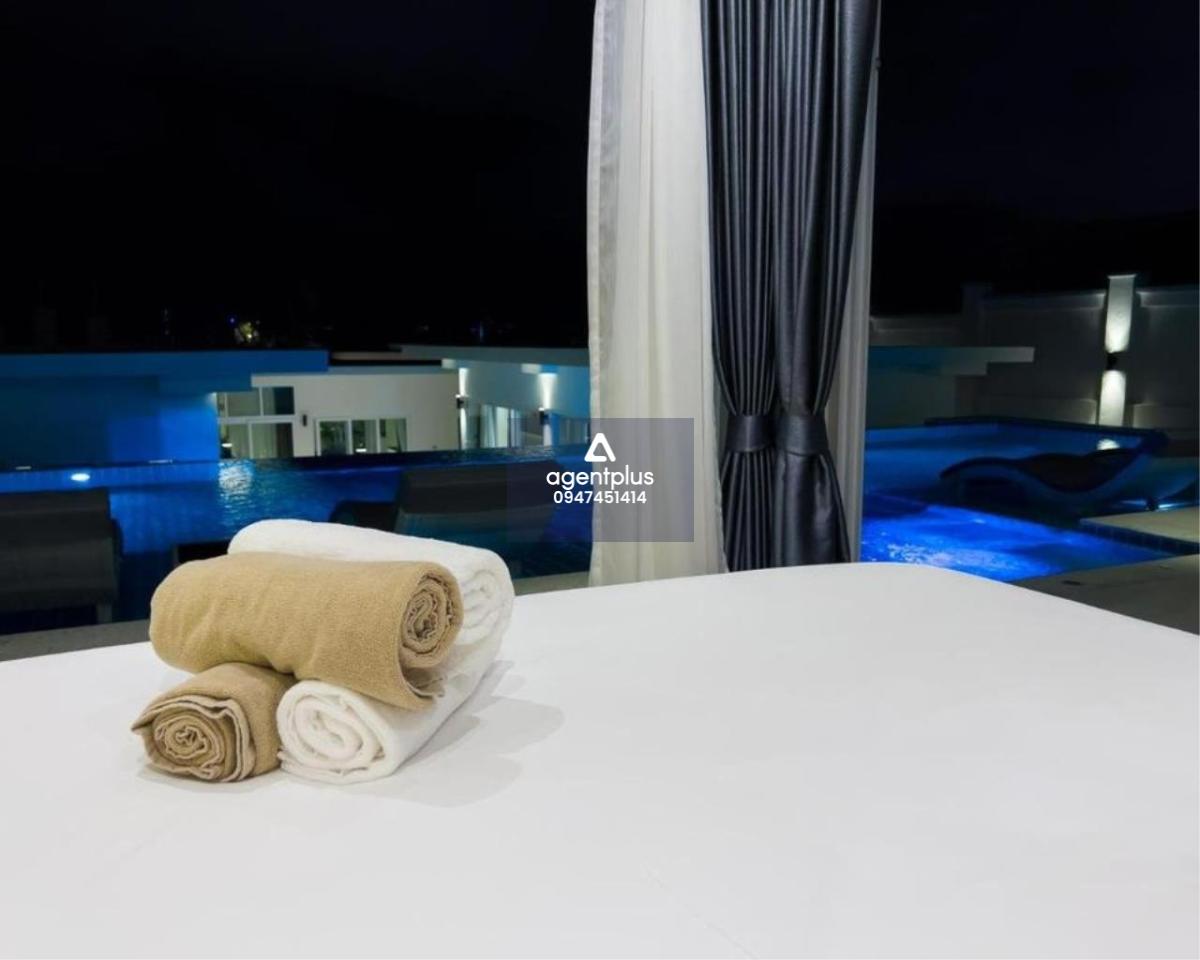 ขายวิลล่า - พูลวิลล่าส่วนตัวสุดหรูหราใหม่ ตั้งอยู่ในหนึ่งในที่ดินที่ได้รับความนิยมมากที่สุดในเมืองพัทยา