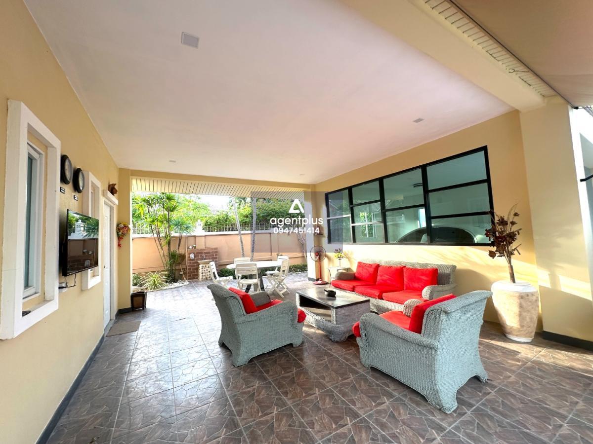 ขายบ้านเดี่ยวพร้อมสระว่ายน้ำ (บ้านในหมู่บ้าน)  ทุ่งกลมตาลหมัน 9 พัทยา 