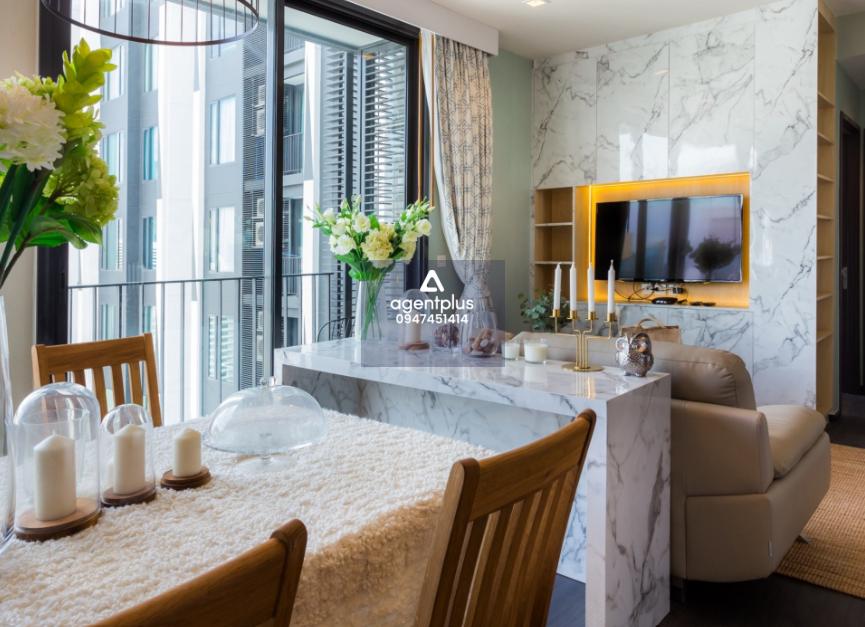 *ขาย / เช่า Edge Sukhumvit 23 Condo ห้องสวย ตกแต่งครบ วิวสระ