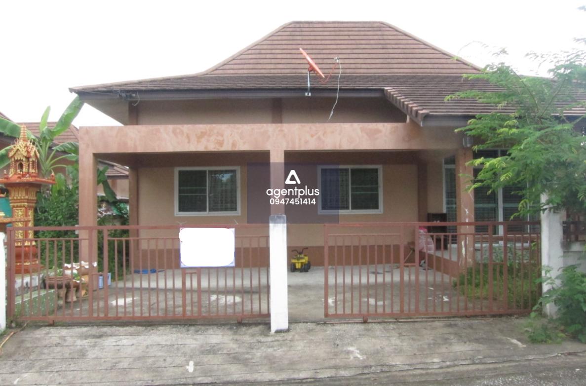 ขายบ้านเดียวชั้นเดียว โครงการปันสุข ถนนสายปลวกแดง – ห้วยปราบสะพานสี่ 2 ห้องนอน 1 ห้องน้ำ ในราคา 2.5 ล้านบาท ใกล้โรงเรียน แม็คโคร วัดและตลาด