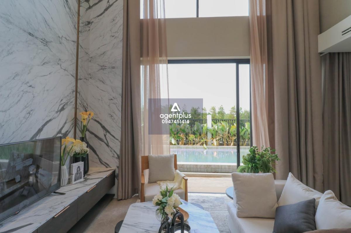  ไฮแลนด์ พาร์ค  พูลวิลล่า พัทยาหรูใจกลางพัทยา! สไตล์โมเดิร์น พร้อมสระว่ายน้ำส่วนตัว ใกล้สุขุมวิท