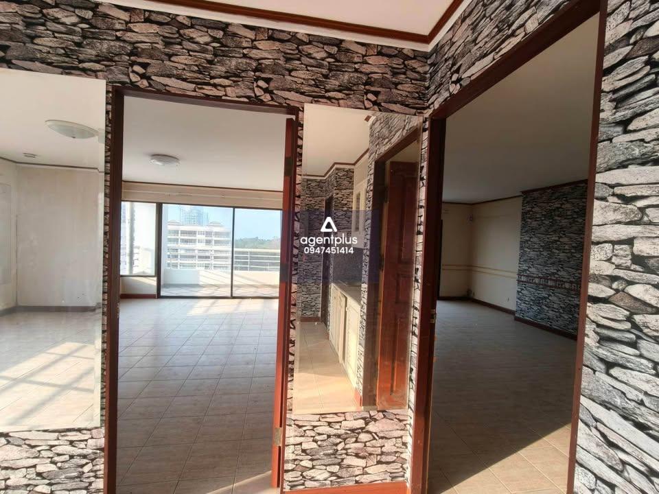 ขายห้องเปล่า สภาพดี ห้องหัวมุม วิวทะเล พัทยา ฮิลล์ รีสอร์ท 