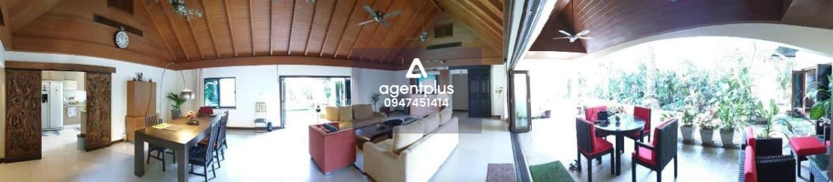 Land 159 sq.wah House 260 sq.m Pool 12*3 lap 3bedrooms 3baths 1 maid and bath Sgl garage Company name Price 19.5 mil baht Jomtien Park Villas