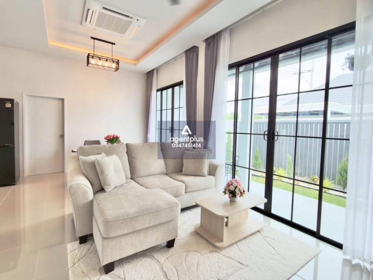  ขายบ้านเดี่ยว 3 ห้องนอน ห้วยใหญ่ พัทยา  บ้านสร้างใหม่ สไตล์โมเดิร์น