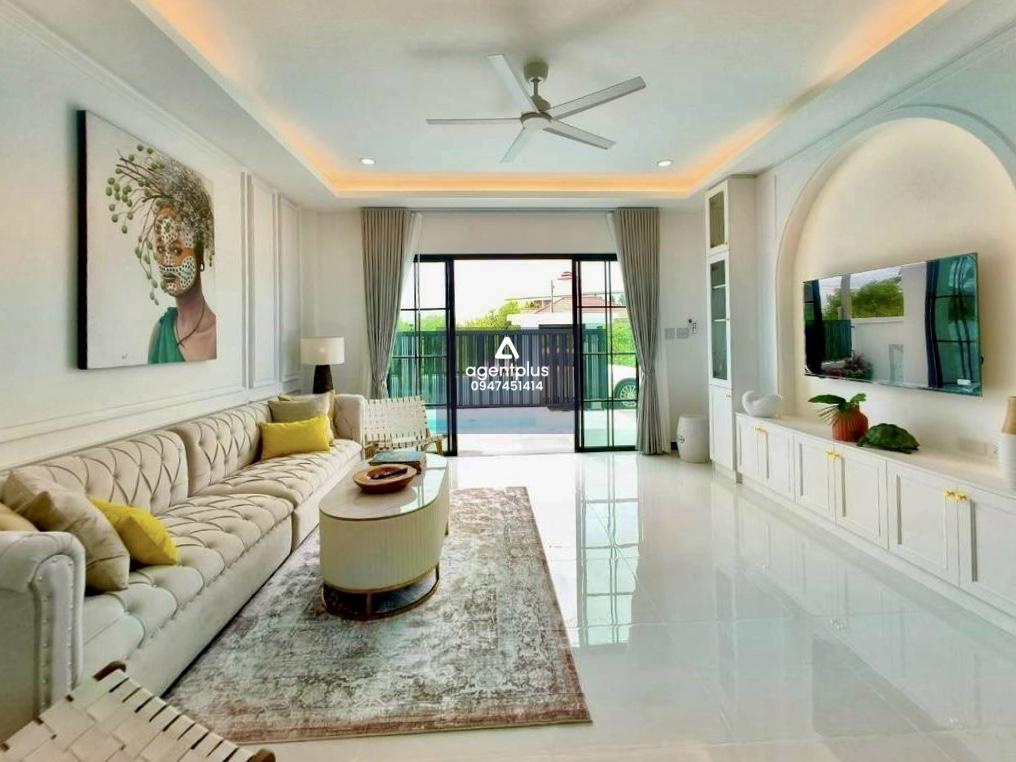 *บ้านใหม่ให้เช่า! พูลวิลล่า 2 ชั้น สวยหรู พร้อมอยู่ 