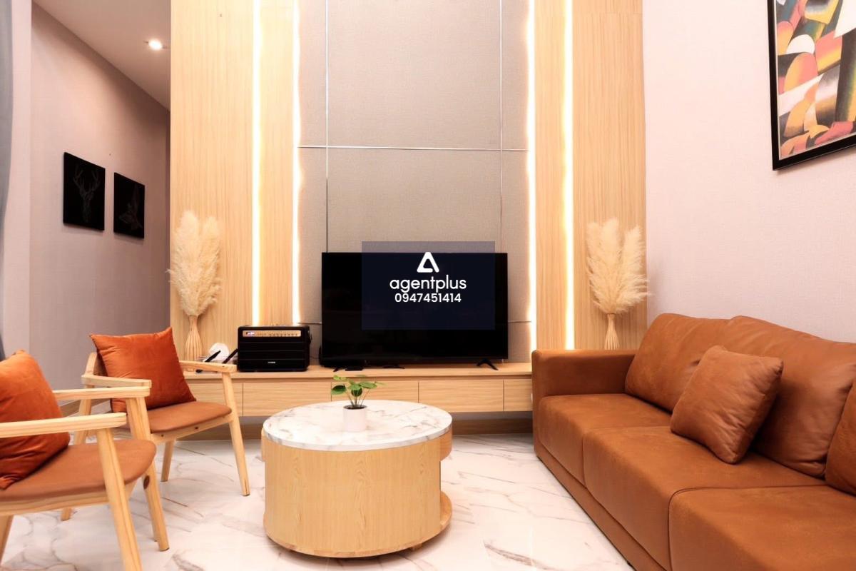 บ้านแม่หนองไม้แก่น