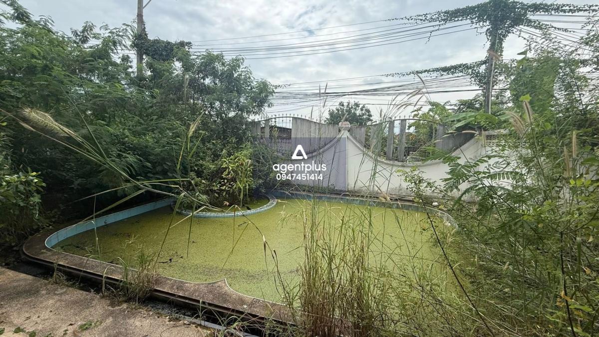 *ขายบ้านสำหรับรีโนเวท ใกล้โรงเรียน พัทยา