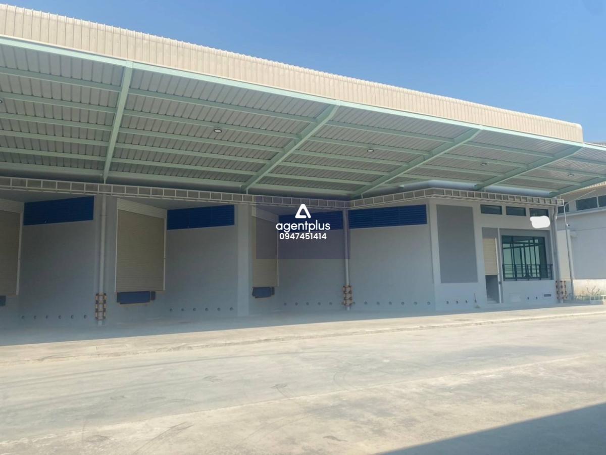 *ให้เช่าโรงงาน/โกดังสร้างใหม่ ติดถนนใหญ่ แถวแพรกษา สมุทรปราการ