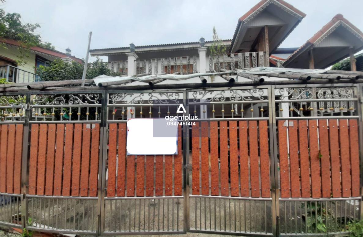 ขายด่วนบ้านเดี่ยว 2 ชั้น ซอยรังสิต - นครนายก 2 ถนนรังสิต-นครนายก 3 ห้องนอน 2 ห้องน้ำ จอดรถได้ 1 คัน ใกล้มหาลัย โรงพยาบาล