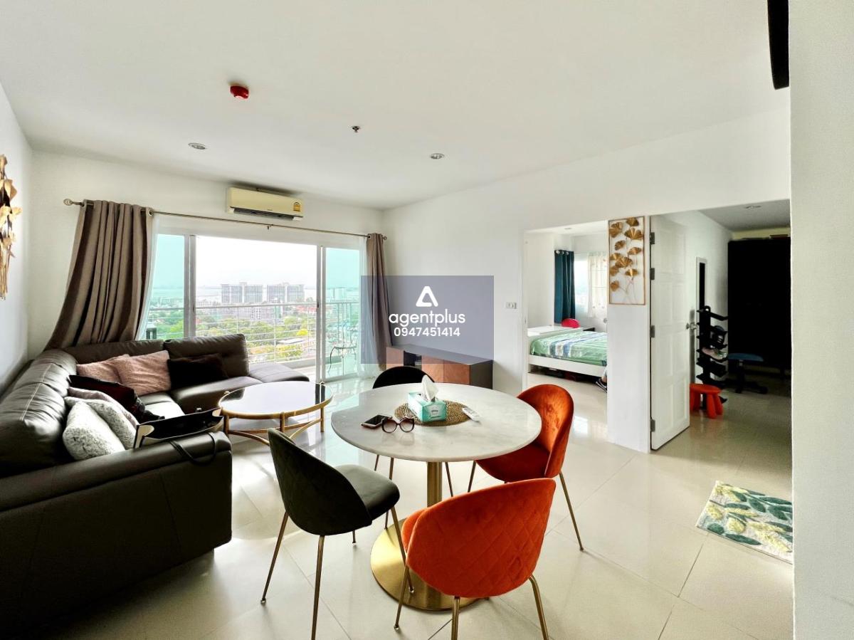 # เอดี ฮายัต วงศ์อมาตย์ (คอนโดวิวทะเล *FQ*)