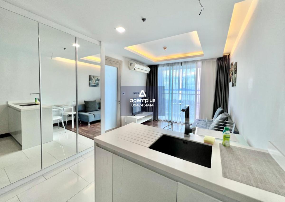 ขายคอนโด The Peak Towers Pattaya   1 ห้องนอน ห้องสวย ราคาพิเศษ