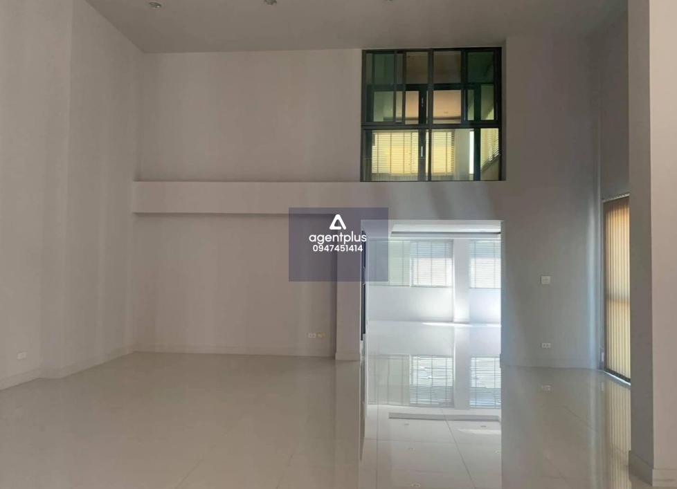 Jade height สาทร-พระราม3 home office ถนนพระราม3 ฝั่งprivate zone ที่ให้ความเป็นส่วนตัว เพียง11หลัง