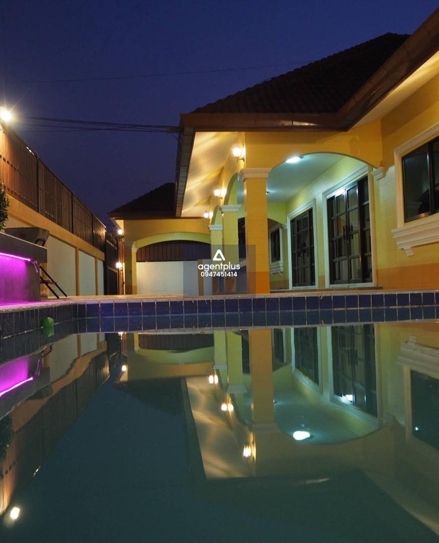OWNER SALE | ลดราคาพิเศษ เหลือเพียง 10.99 ล้านบาท 🔥  🏡 พูลวิลล่า 5 ห้องนอน พัทยา