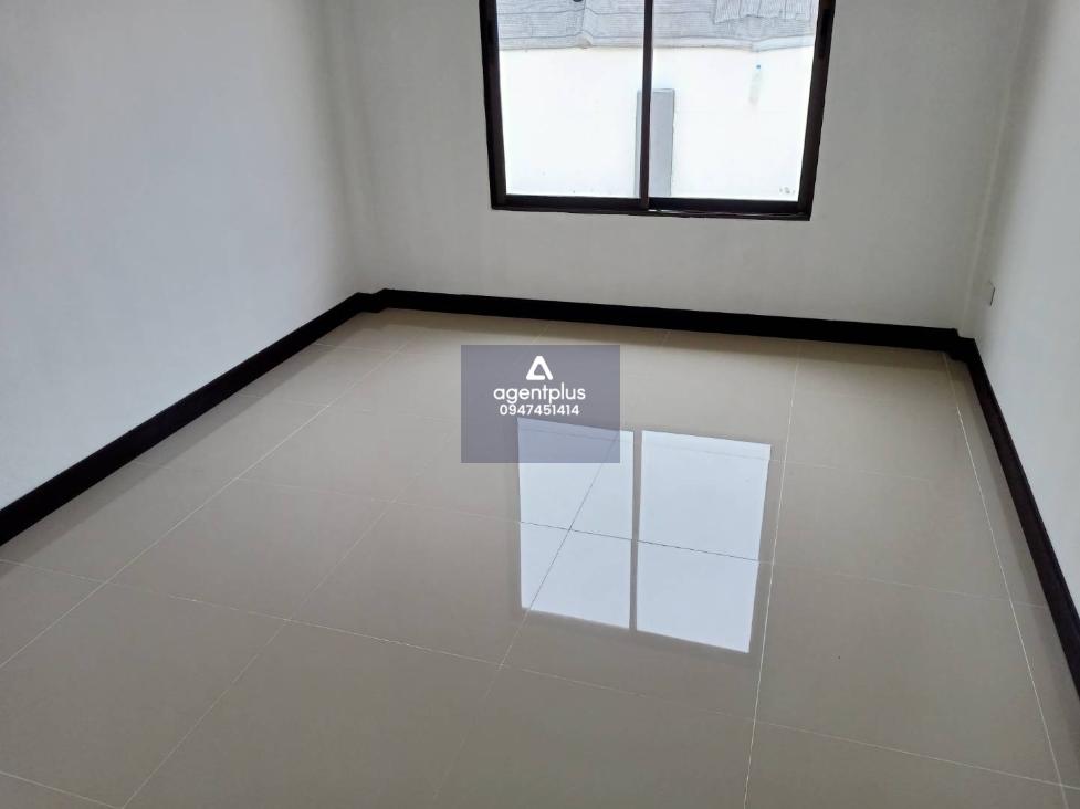 บ้านเดี่ยว โครงการบ้านชื่นสุข 11 บ้านฉาง ปรับปรุงใหม่ ทำเลดี เดินทางสะดวก อยู่ในแหล่งชุมชน อยู่ระหว่างถนนสุขุมวิทและ ทล.36