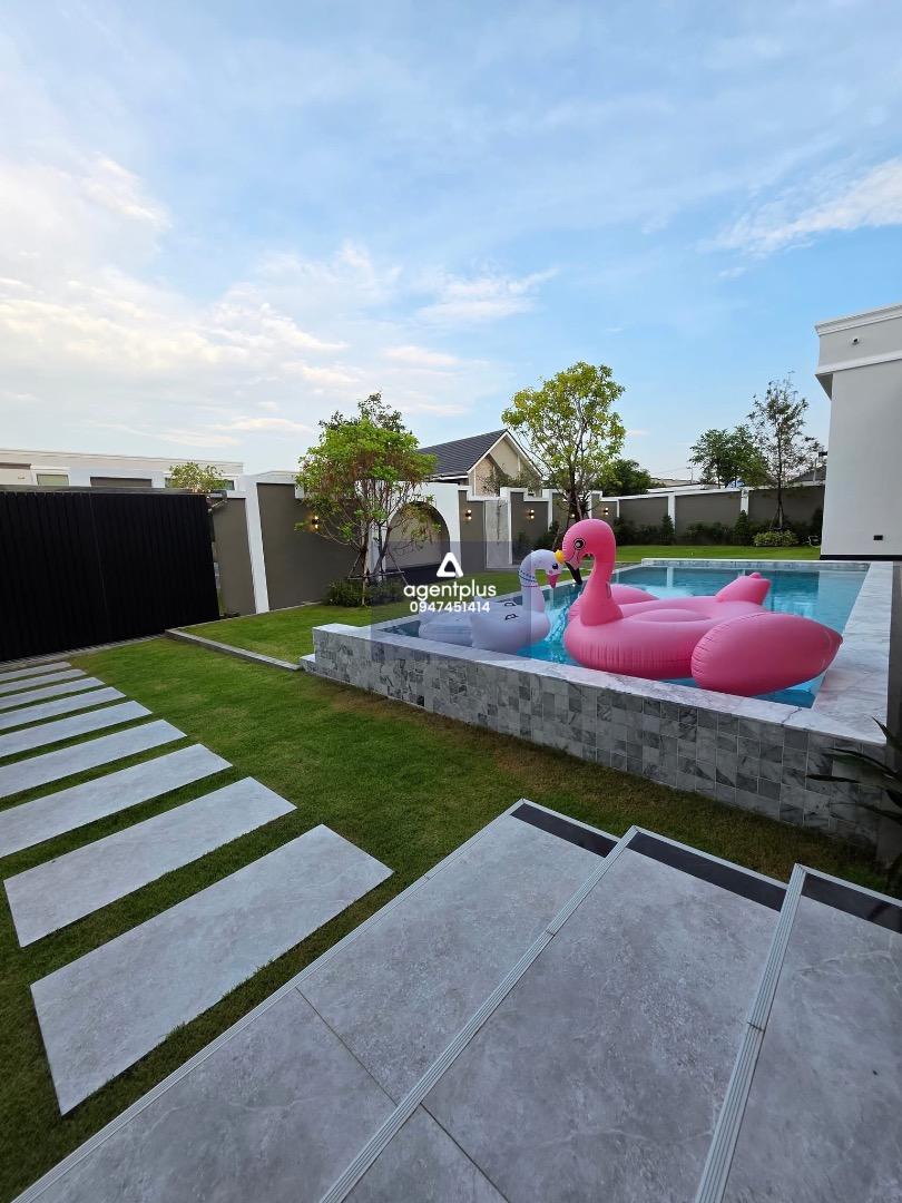 พูลวิลล่า พรประภานิมิตร 28 