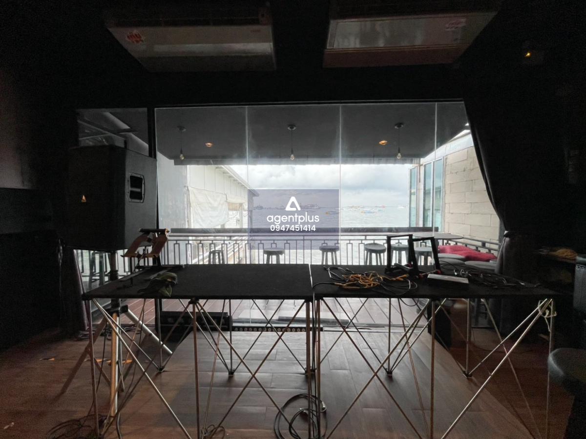 ให้เช่า A-Go-Go Bar – Walking Street พัทยา