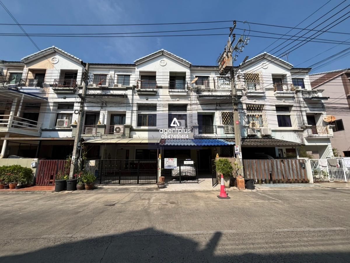 ขายทาวน์โฮม 3 ชั้น บ้านกลางเมือง รัชดา – เหม่งจ๋าย  ทำเลกลางเมือง เดินทางสะดวก เหมาะอยู่อาศัย / โฮมออฟฟิศ