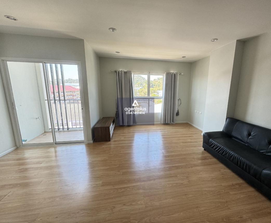 ขายคอนโดเดอะบลู นครสวรรค์ เป็นห้องคู่ ห้องใหญ่ วิวเมือง ทำเลใจกลางสะดวก ใกล้แหล่งช้อปปิ้ง!