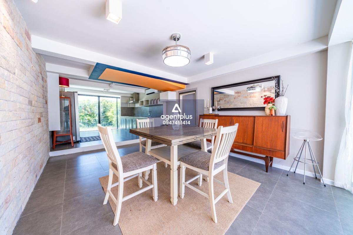 ขายบ้านเดี่ยวหรูพร้อมสระว่ายน้ำ หมู่บ้านนทีกานต์ ปาร์ควิว พัทยา ทำเลพรีเมียม ติดขอบอ่างเก็บน้ำมาบประชัน