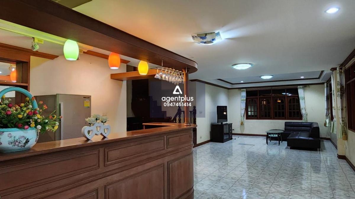 บ้านสวย หลังใหญ่ ว่างให้เช่า หนองปรือ พัทยา ใกล้ทางด่วนมอเตอเวย์