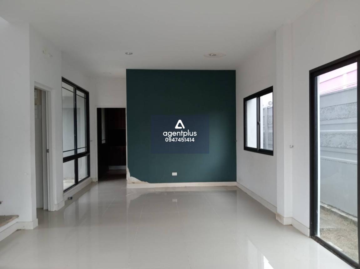 ขายด่วนบ้านแฝด 2 ชั้น ทำเลทอง แกรนด์ พลีโน่ พหลโยธิน–รังสิต ใกล้ฟิวเจอร์พาร์ครังสิต เข้าอยู่ได้เลย!