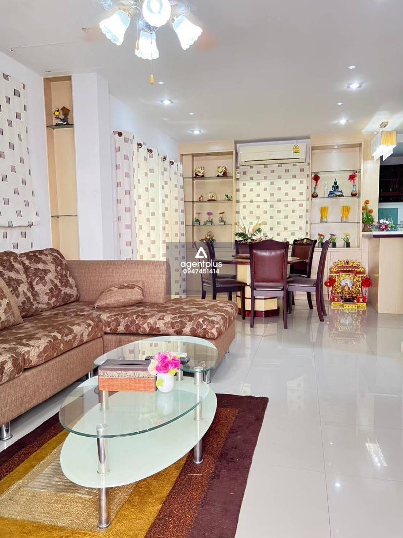 ขายบ้านเดี่ยว 2 ชั้น – The Green Park Jomtien Village 