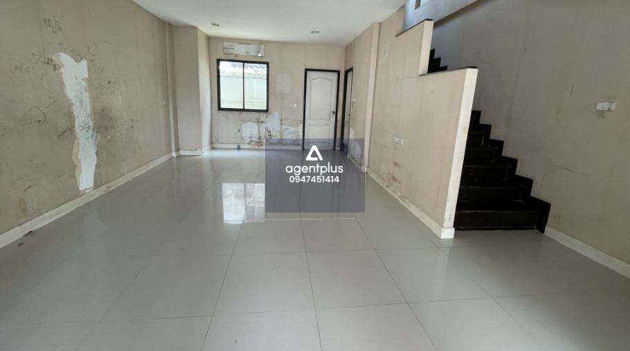 ขาย ทาวน์เฮ้าส์ 3 ชั้น โครงการเดอะ ซิมโฟนี่