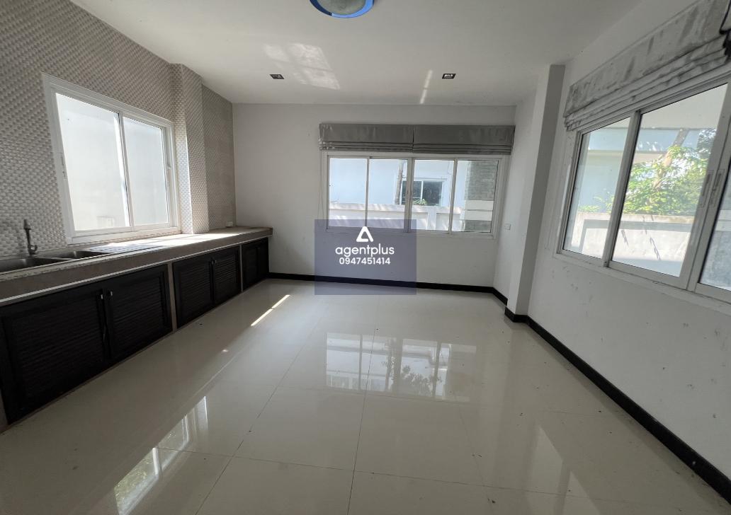 ขายบ้านเดี่ยว 2 ชั้น โครงการโกลเด้นแซนด์ วิลเลจ นครปฐม การเดินทางสะดวก