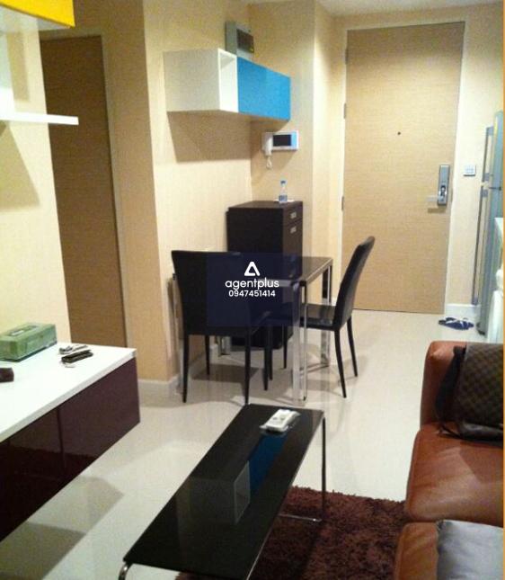 คอนโด เมโทร สกาย รัชดา ห้องสวยพร้อมเฟอร์ครบ สไตล์โมเดิร์น มุมมองเปิดกว้าง รับแสงธรรมชาติ