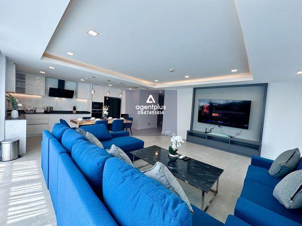 # ให้เช่า คอนโด  เซเรนิตี้ เรสซิเดนซ์ จอมเทียน 3 ห้องนอน 2 ห้องน้ำ ระเบียงขนาดใหญ่ ใกล้หาดจอมเทียน เพียง 700 ม.