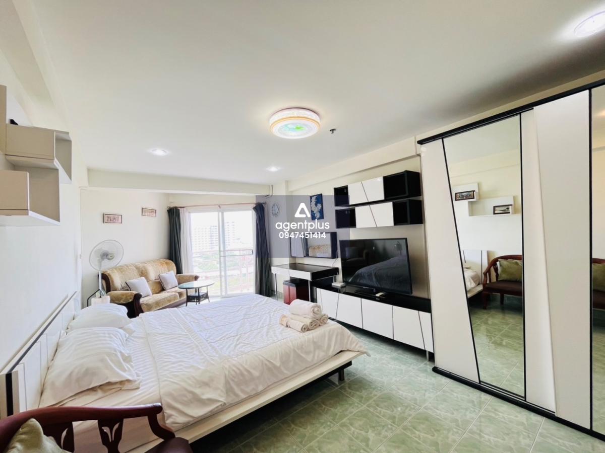 ขาย และ ให้เช่า คอนโดริมหาดจอมเทียน เฟอร์นิเจอร์ครบ เข้าอยู่ได้เลย