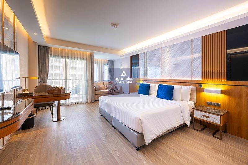 ห้องสวย วิวสระว่ายน้ำ พร้อมอยู่ วินแดม จอมเทียน พัทยา โควต้าต่างชาติ